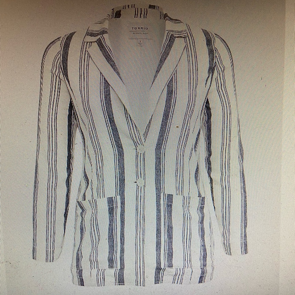 Linen blazer - Picture 2 of 4